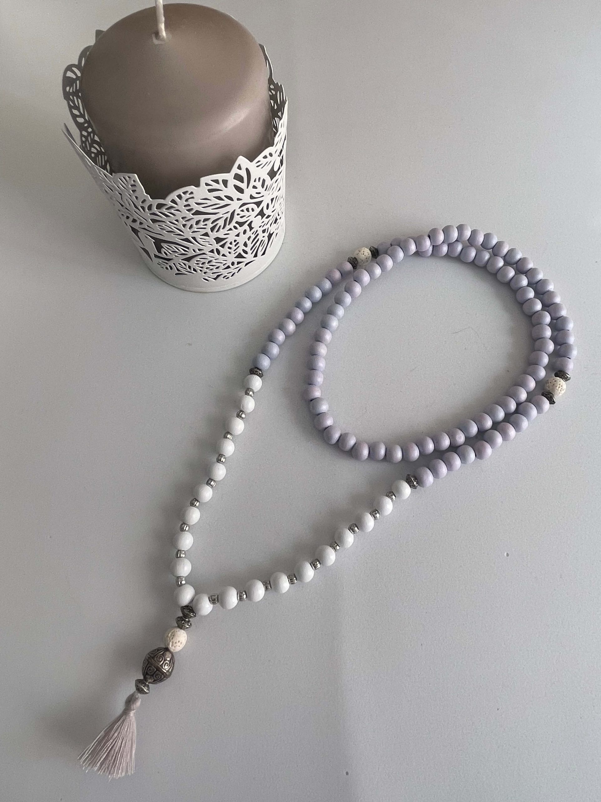 Japamala Blanco y Lila - Mala artesanal de 108 cuentas